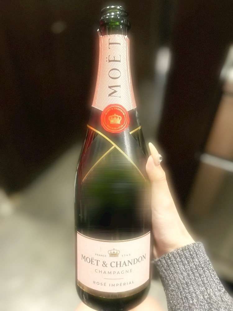 かびるんるんさわ