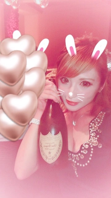 一咲 エム