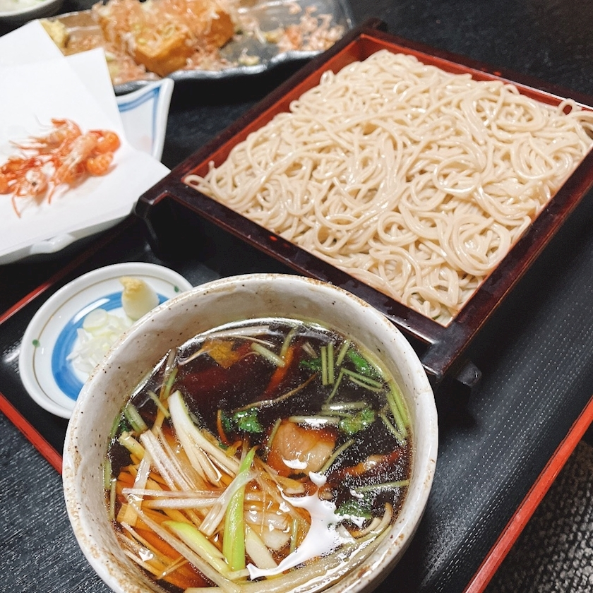 愛羽 仁美