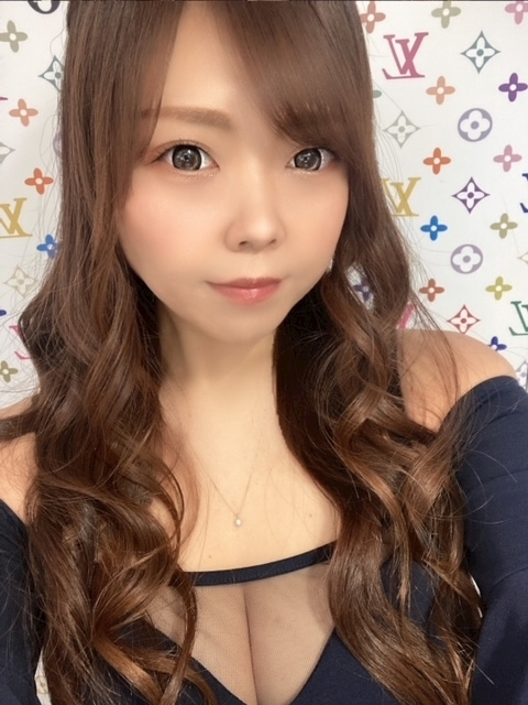 夏樹 あや