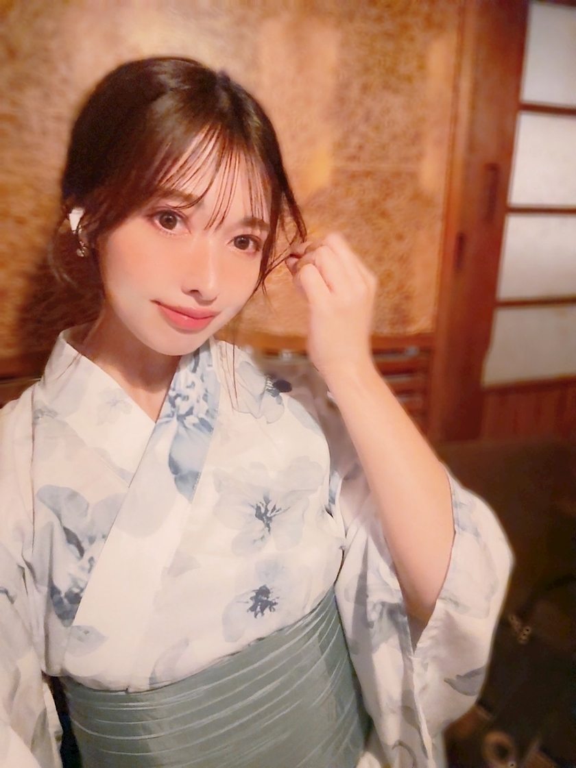 夏目 りょうこ