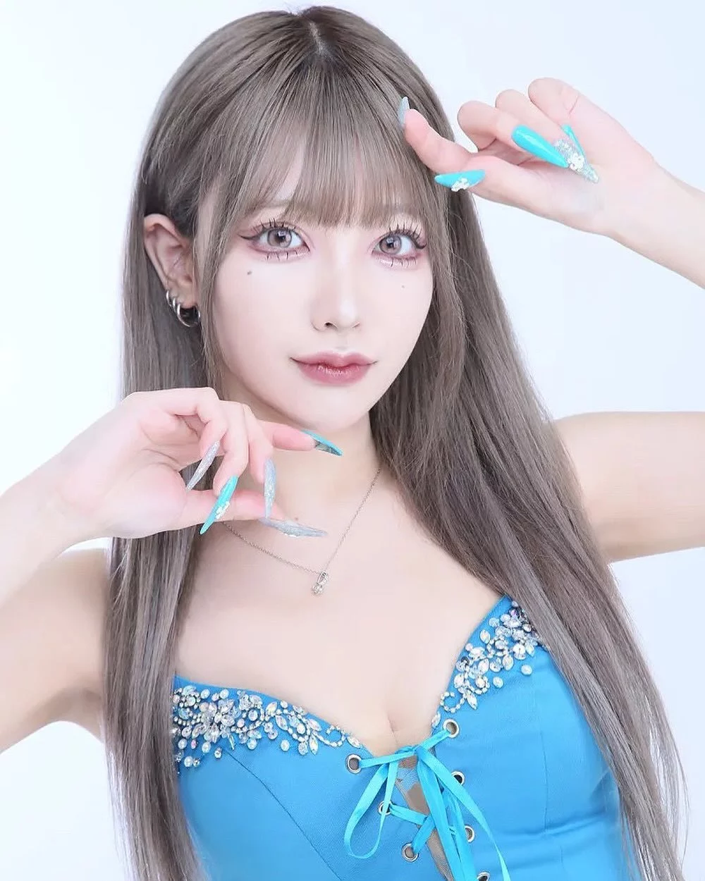 ナナ