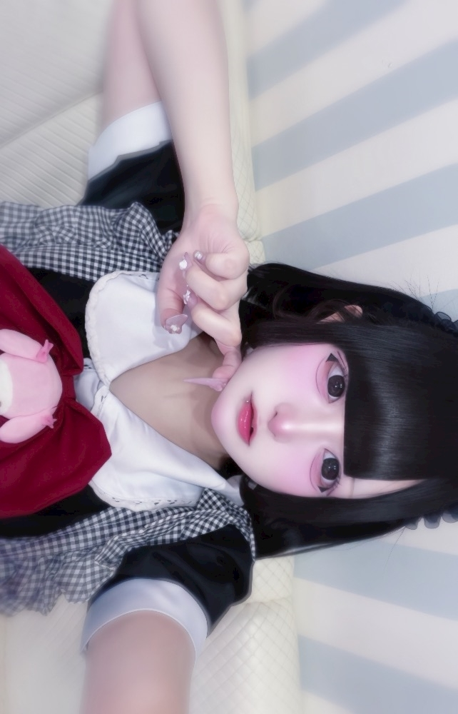 なな
