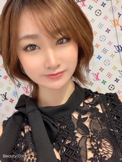 妃乃 すず