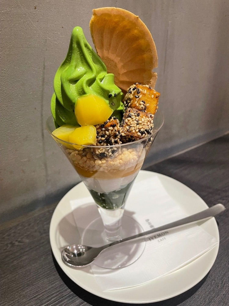 春野 じゅり