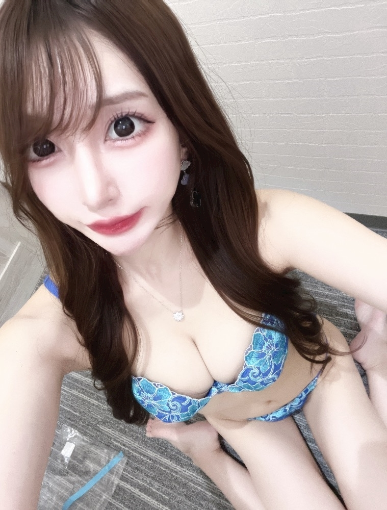 雛咲 のあ