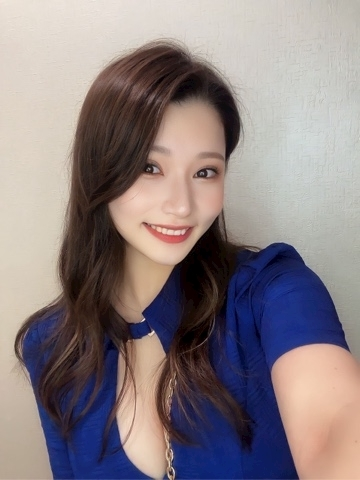 足立 はな