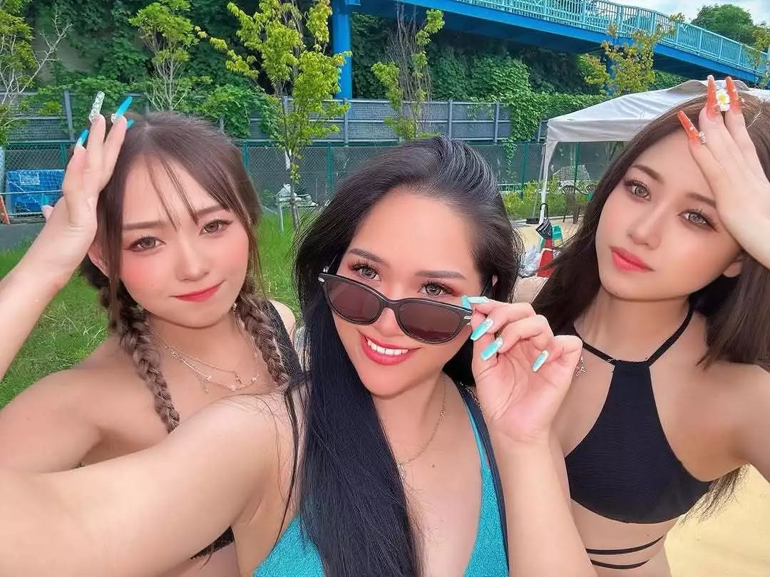 杏奈