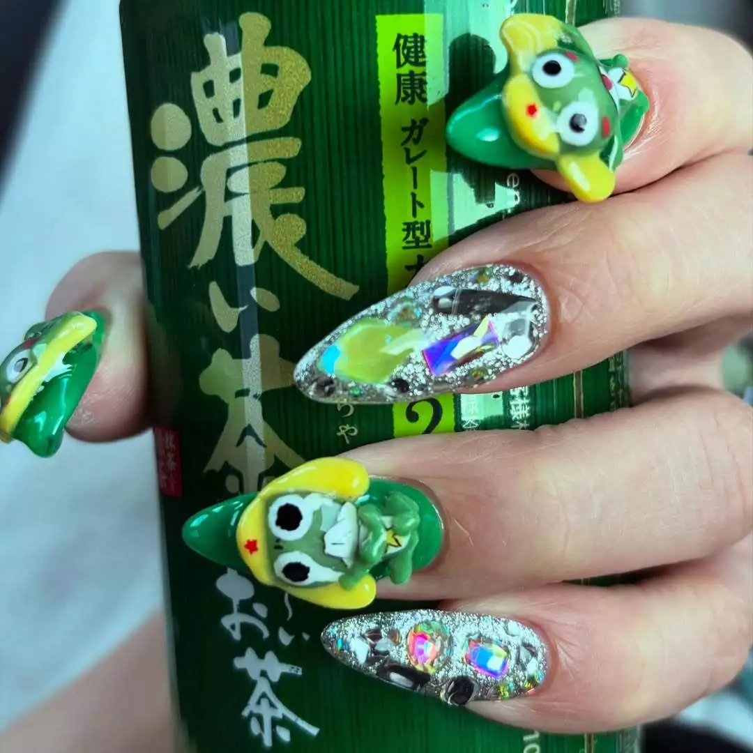 めるる