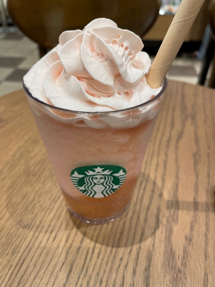 朝倉 しおり