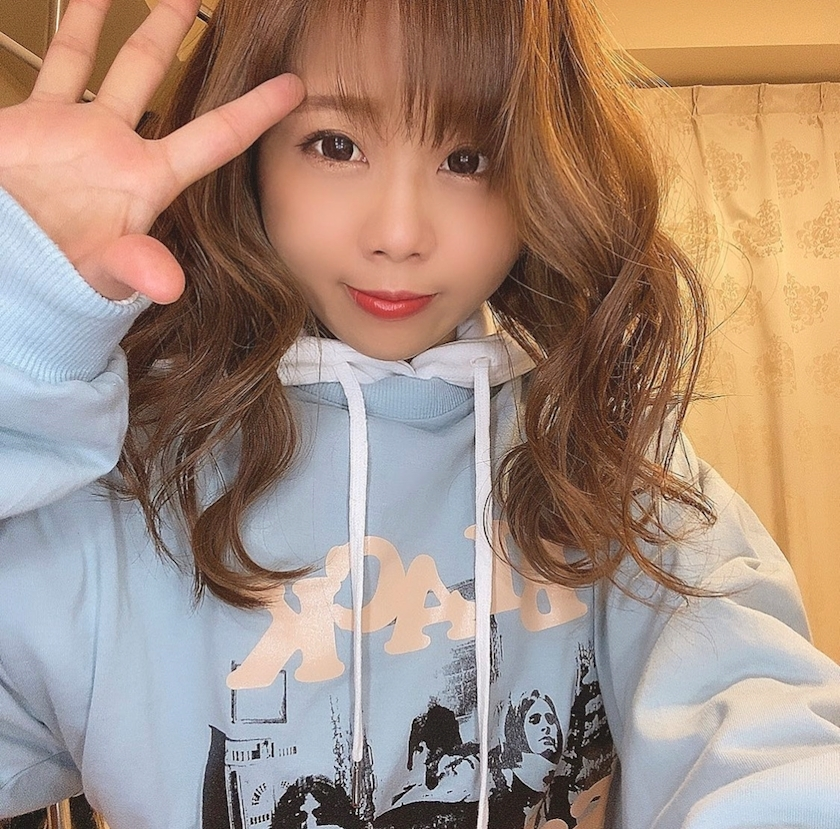 一条 彩由