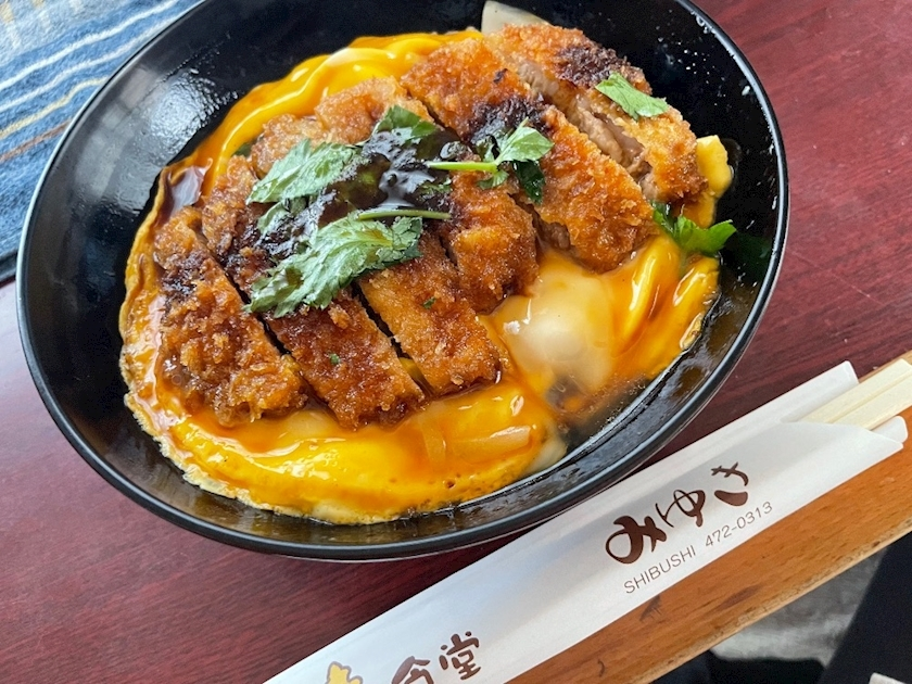 椿
