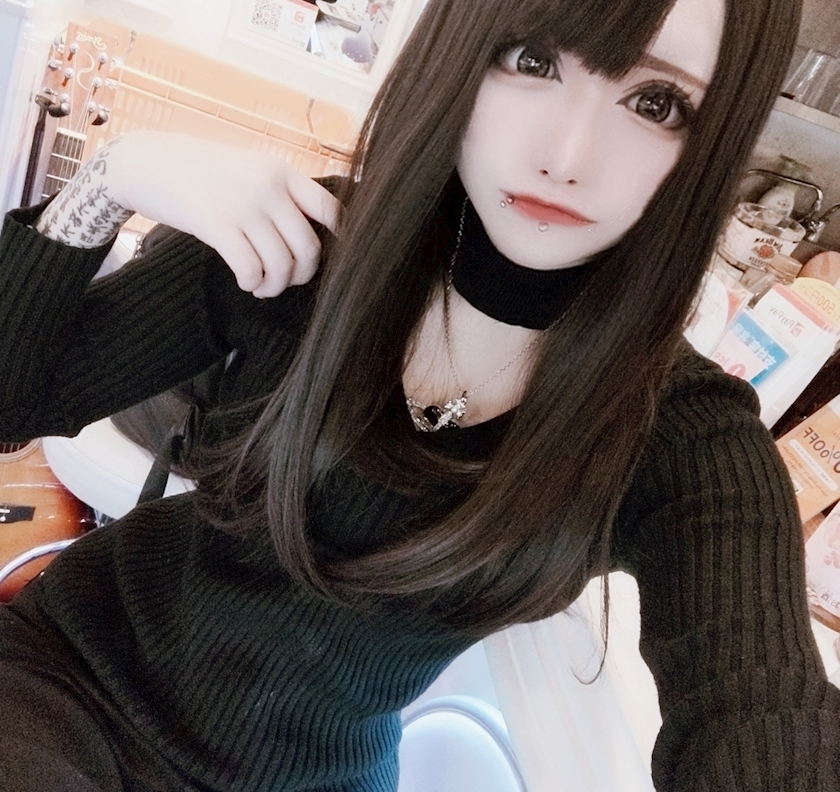 もぐこ