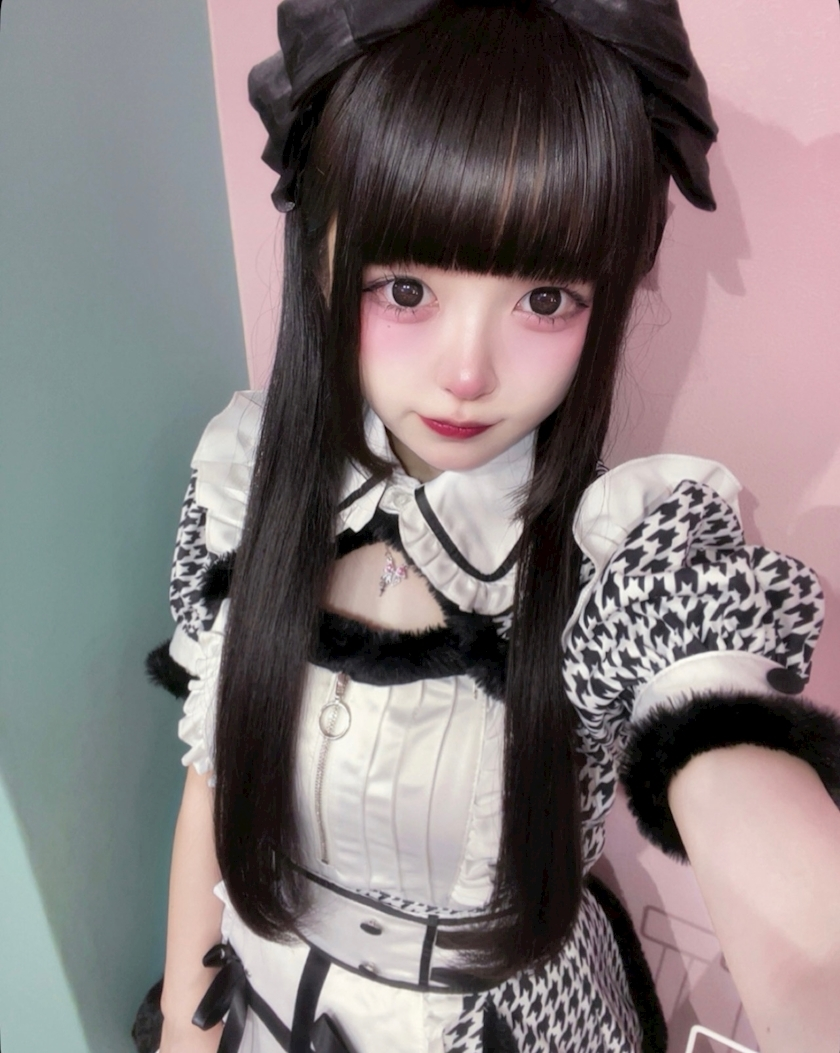 みあ