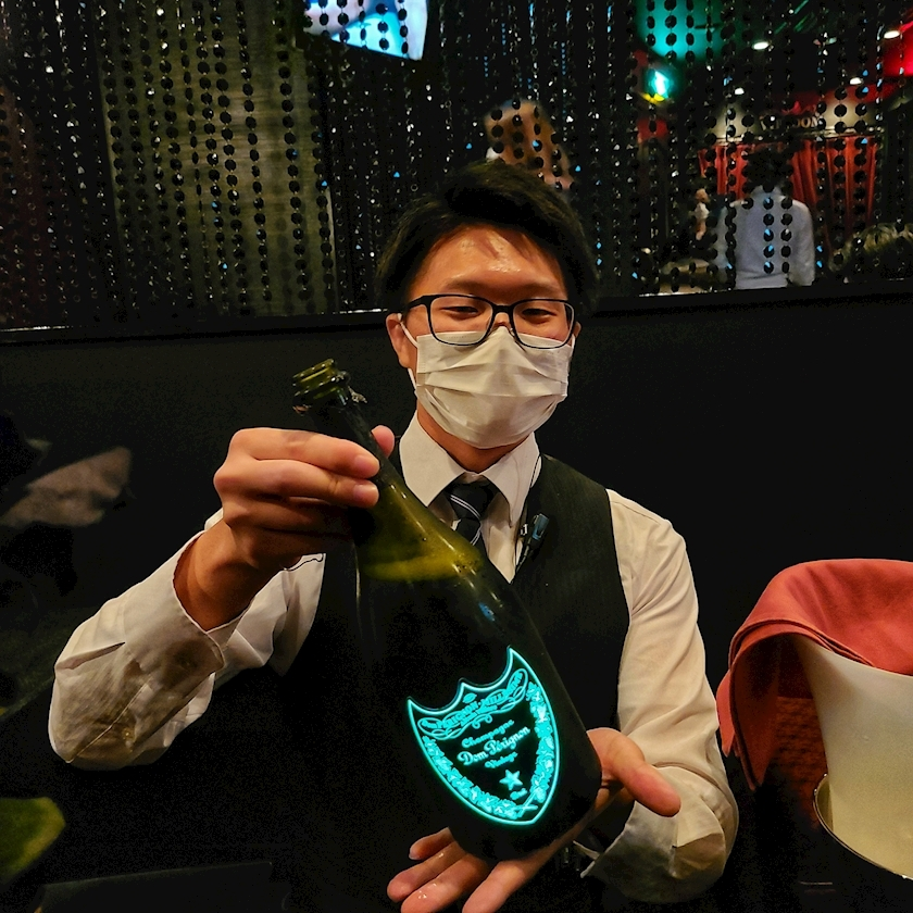 ミカ