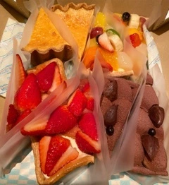 里奈