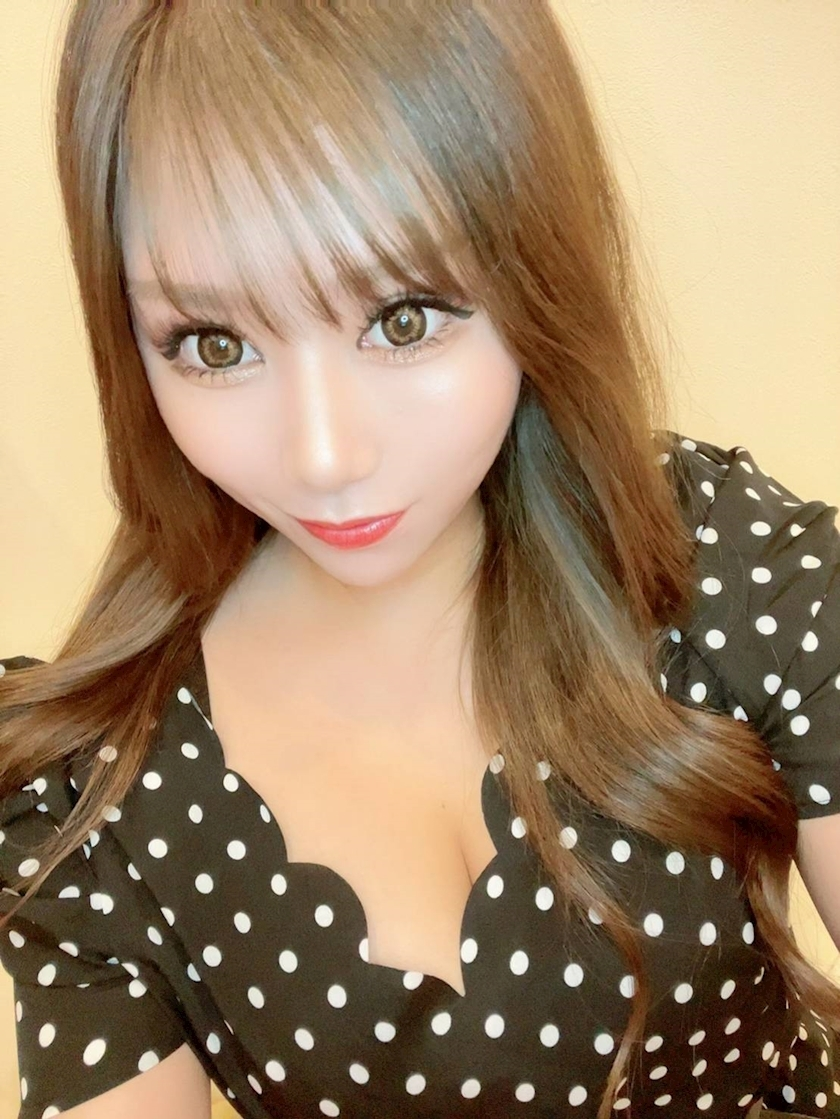 愛沢  咲姫