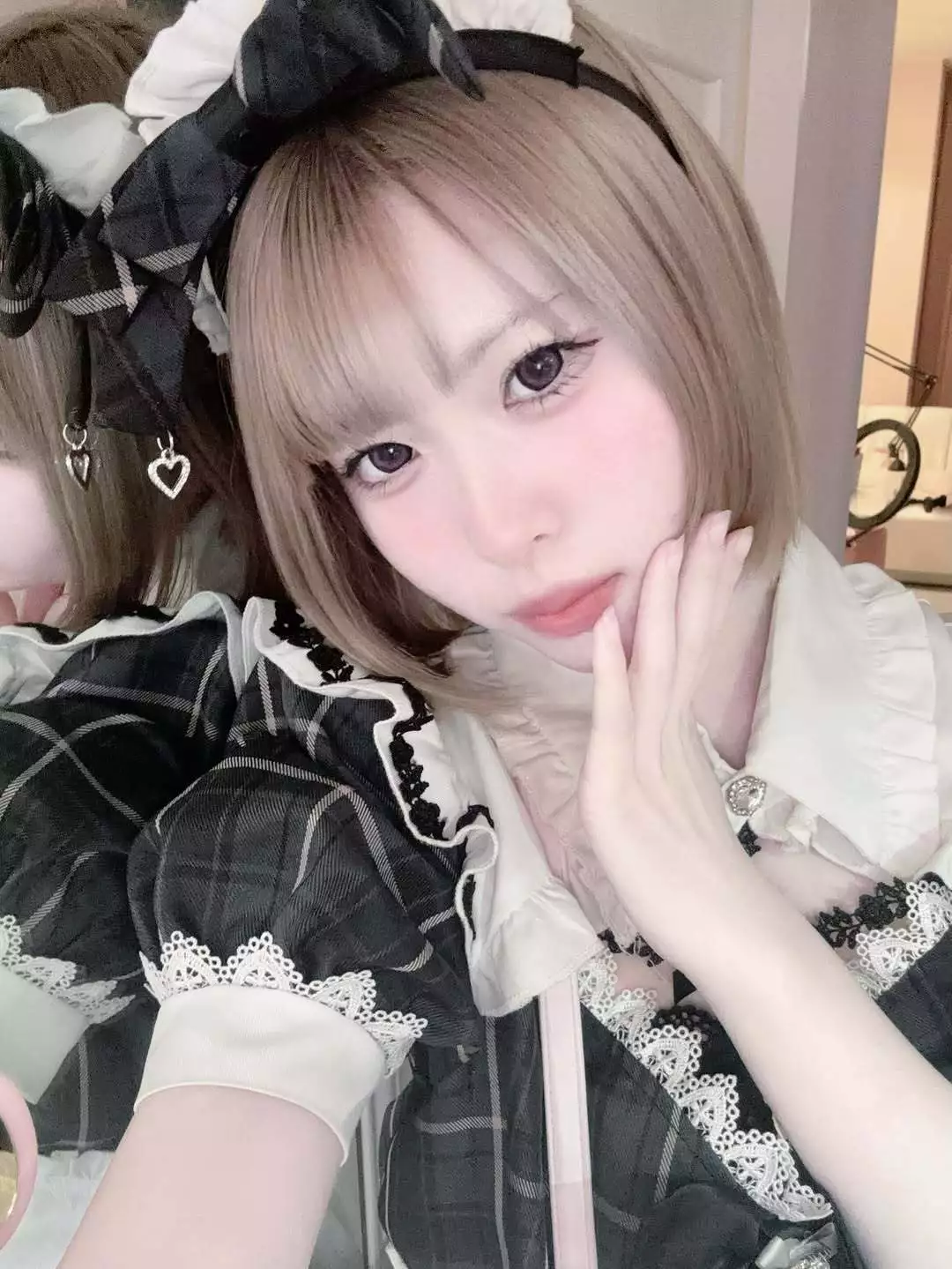 にゃる