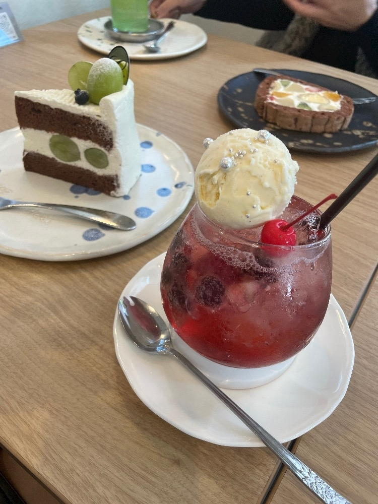 春野 じゅり