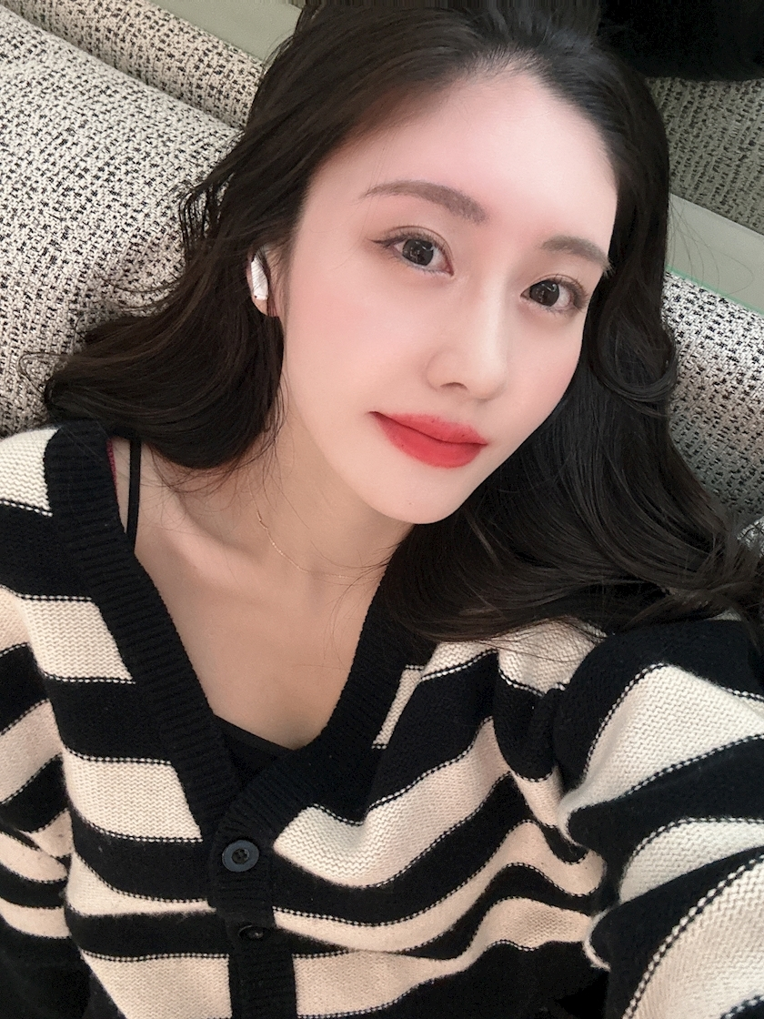 泉 りさ