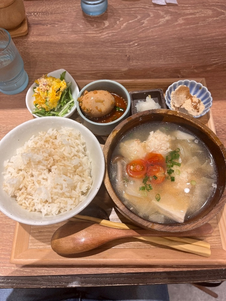 みさ