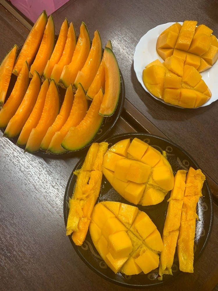 あいな