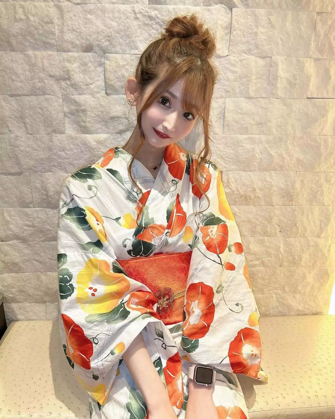 ゆうり
