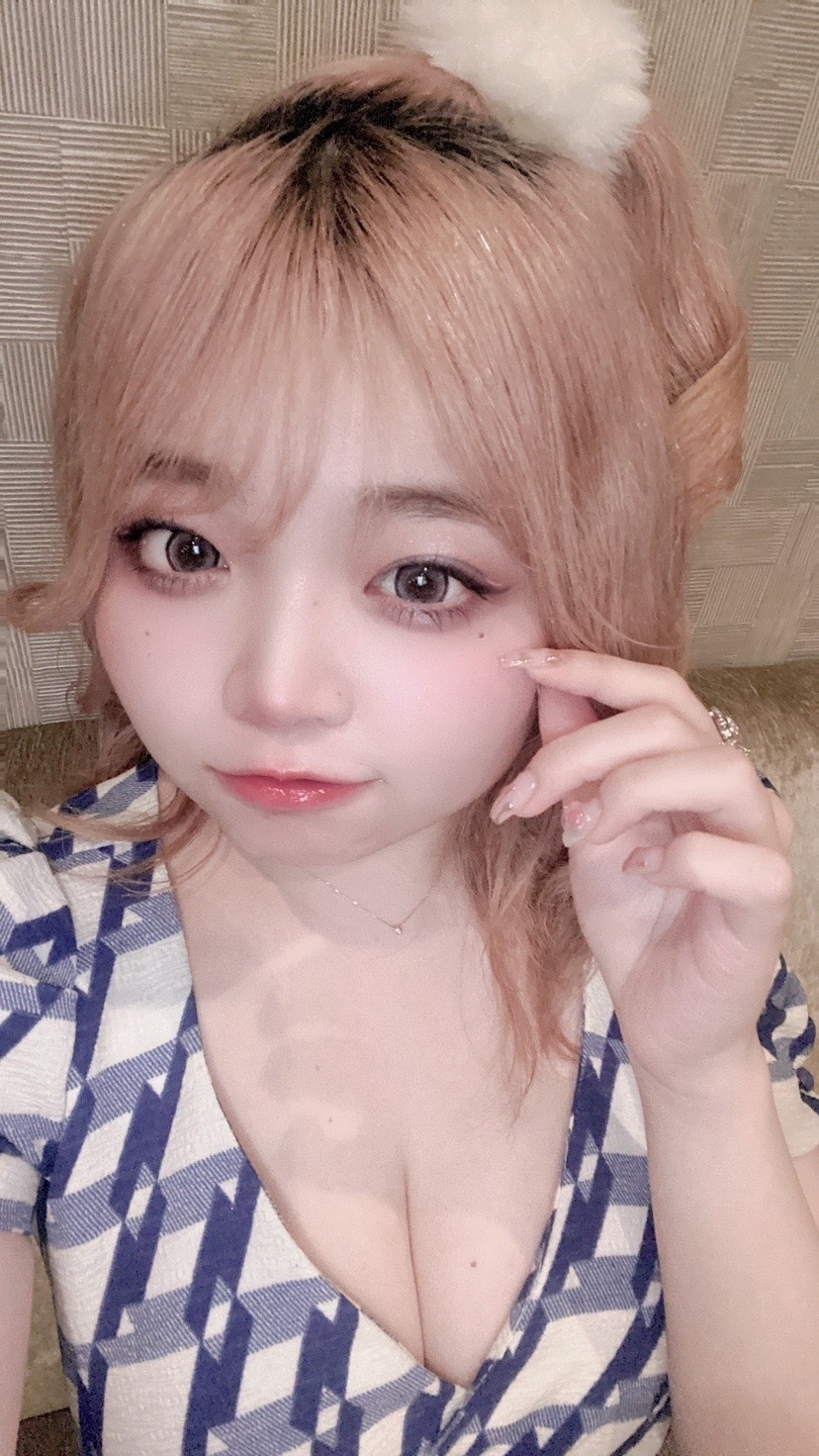 美吉 アユム