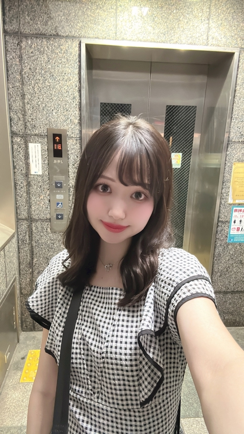 にいな