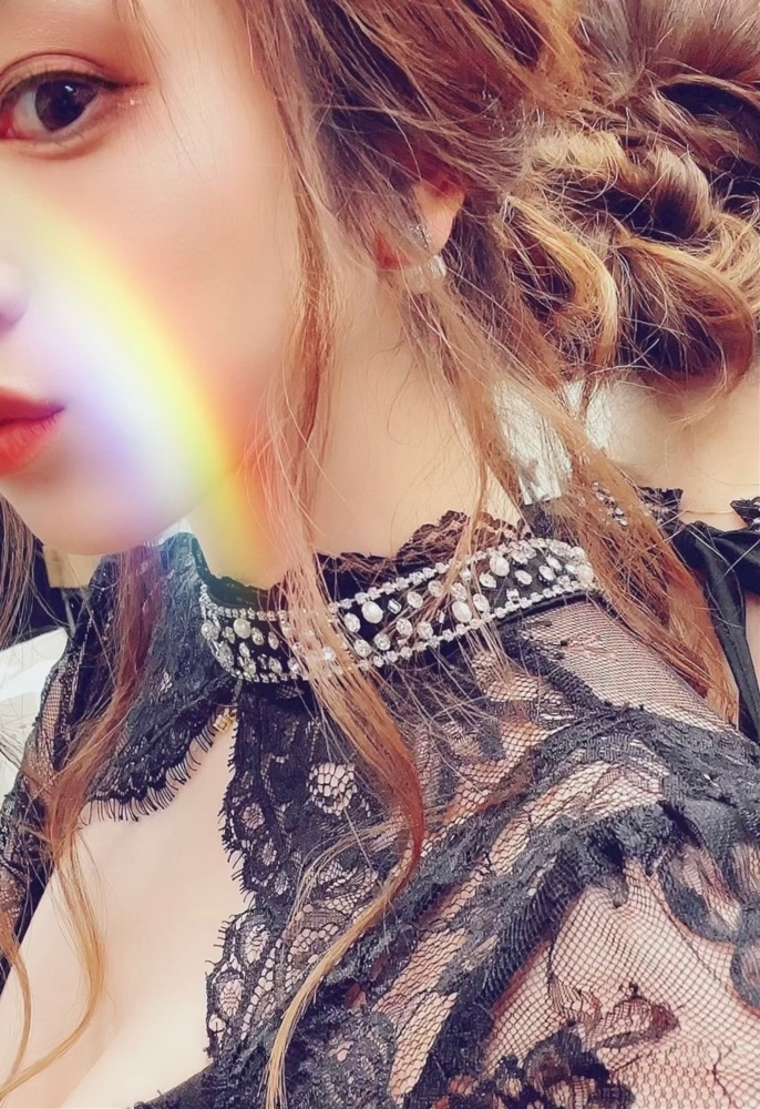 こう