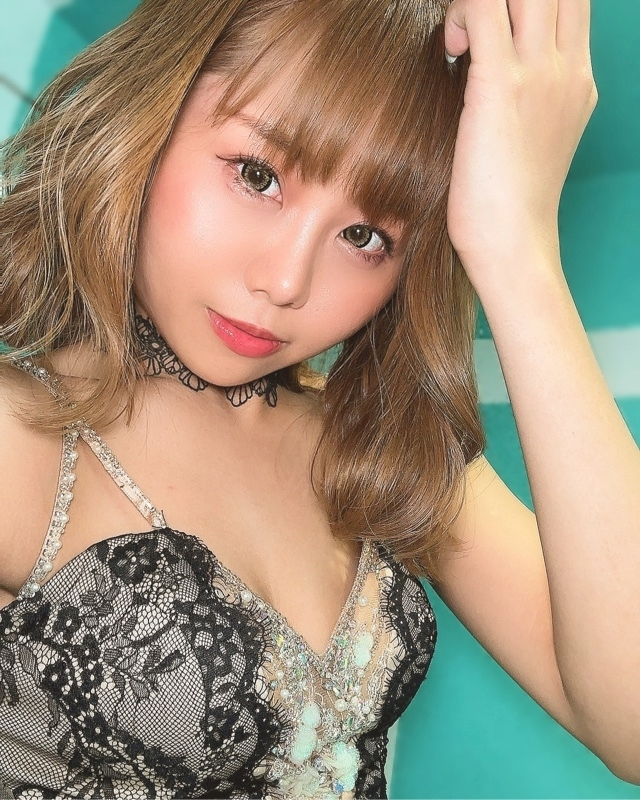 一条 彩由