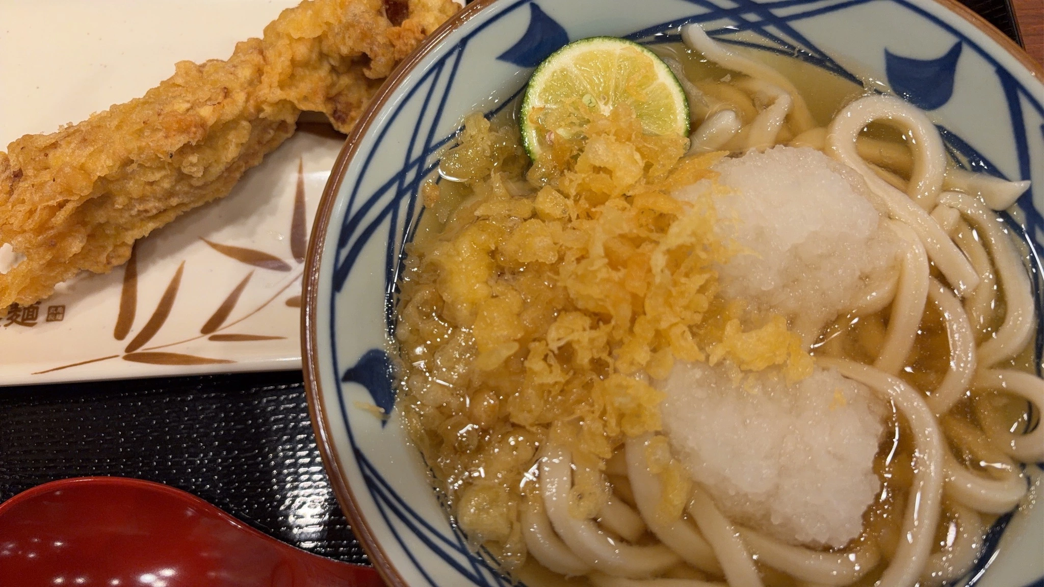 みさ