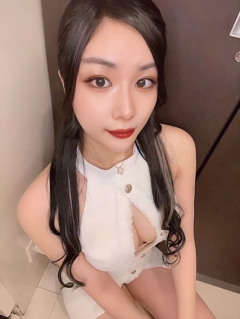華宮 れい