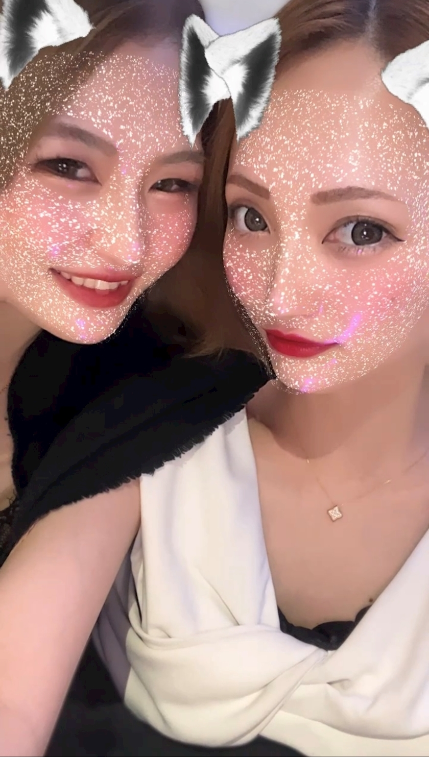 あや