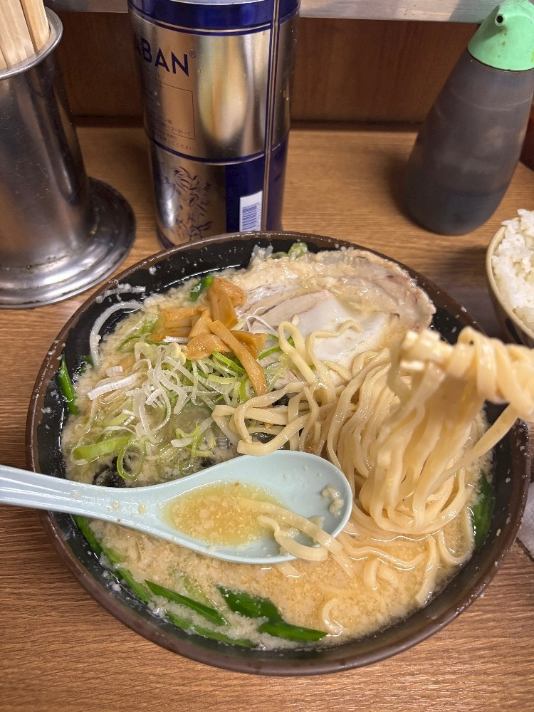 めい