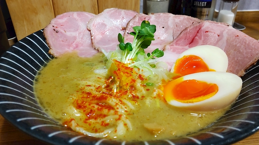 涼宮 しずか