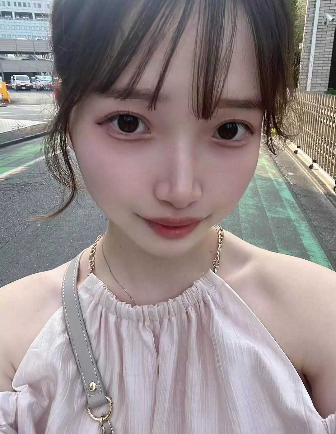 みいな