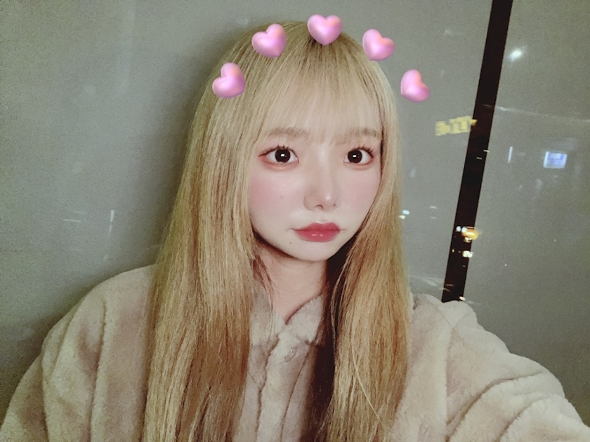 あみな