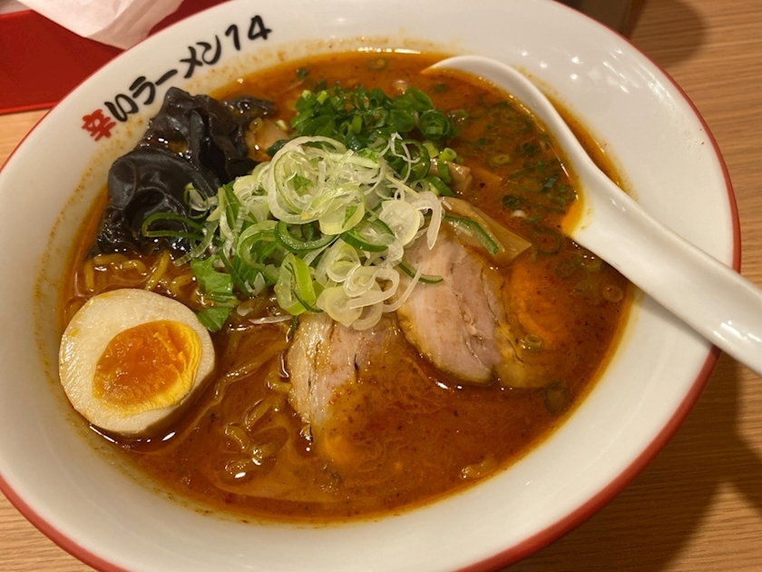 華宮 れい