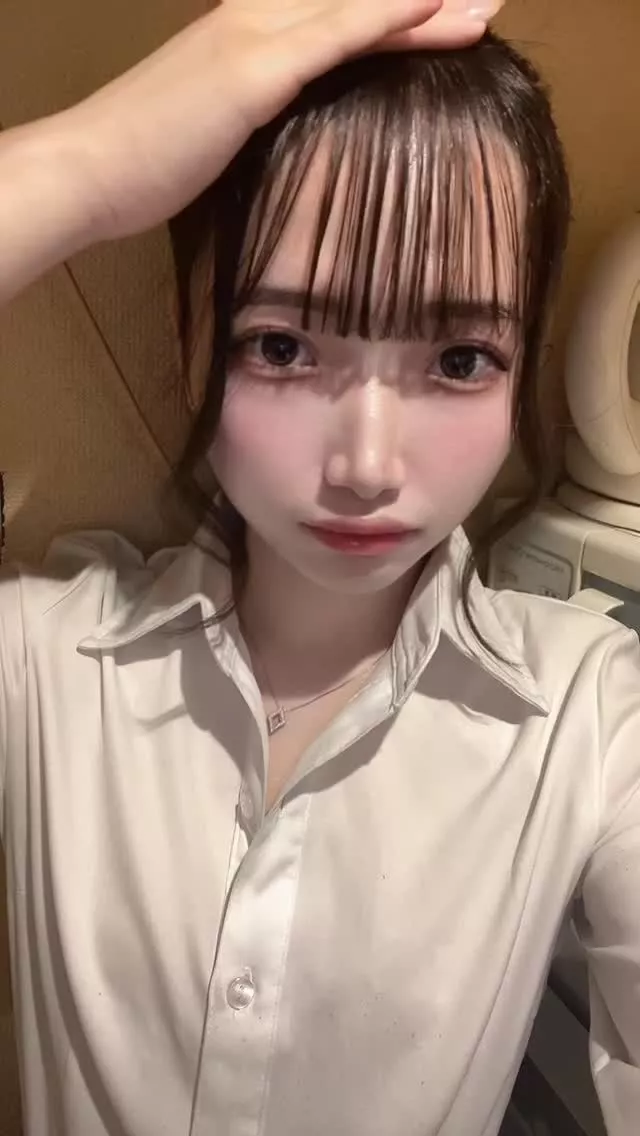 みいな