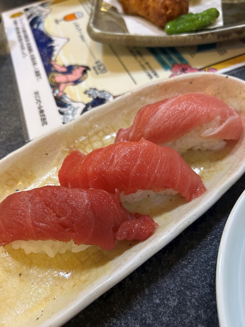 泉 りさ