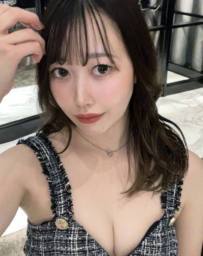 乙川 ゆあ