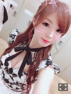 優月 あや菜