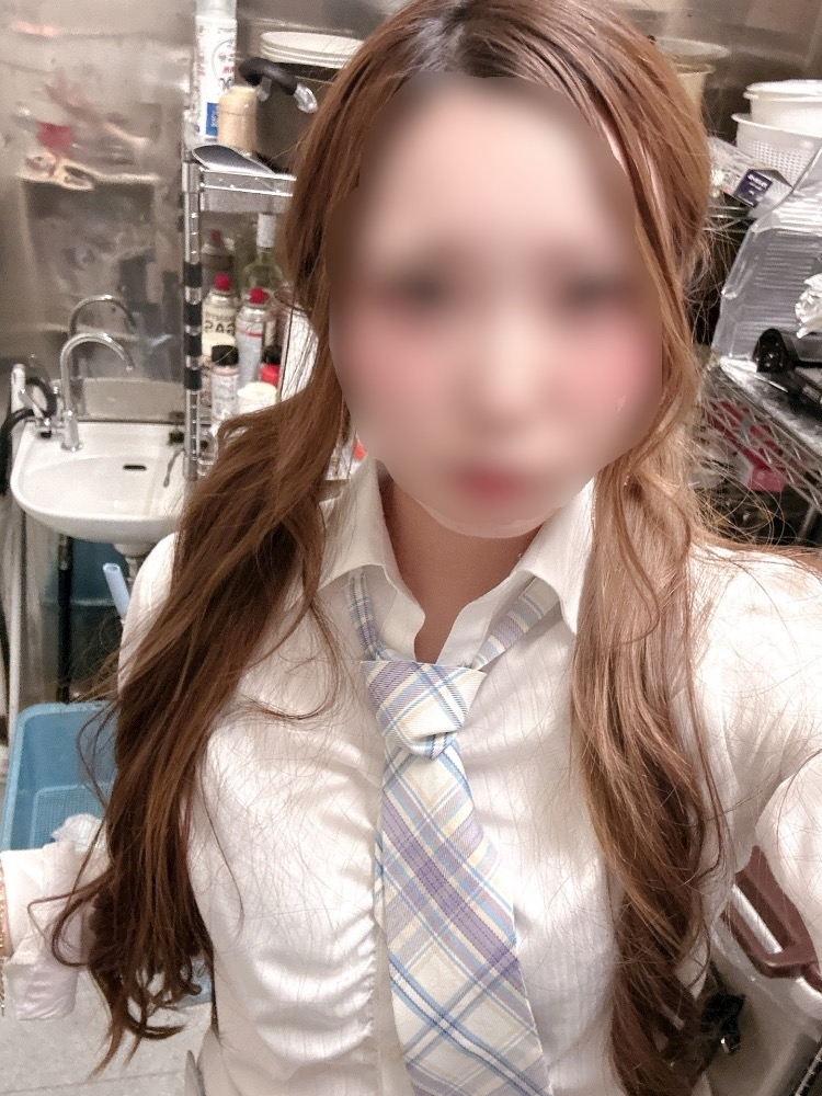 泙野 すず