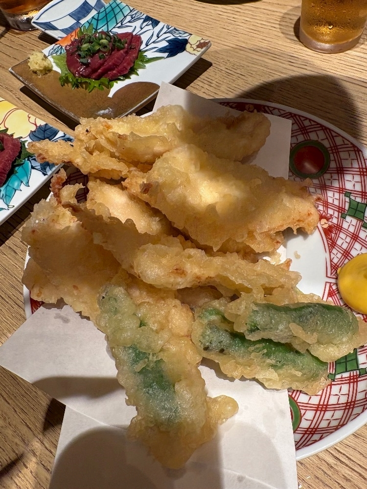 佐野 エマ