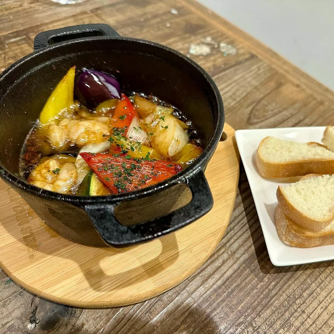 麻貴