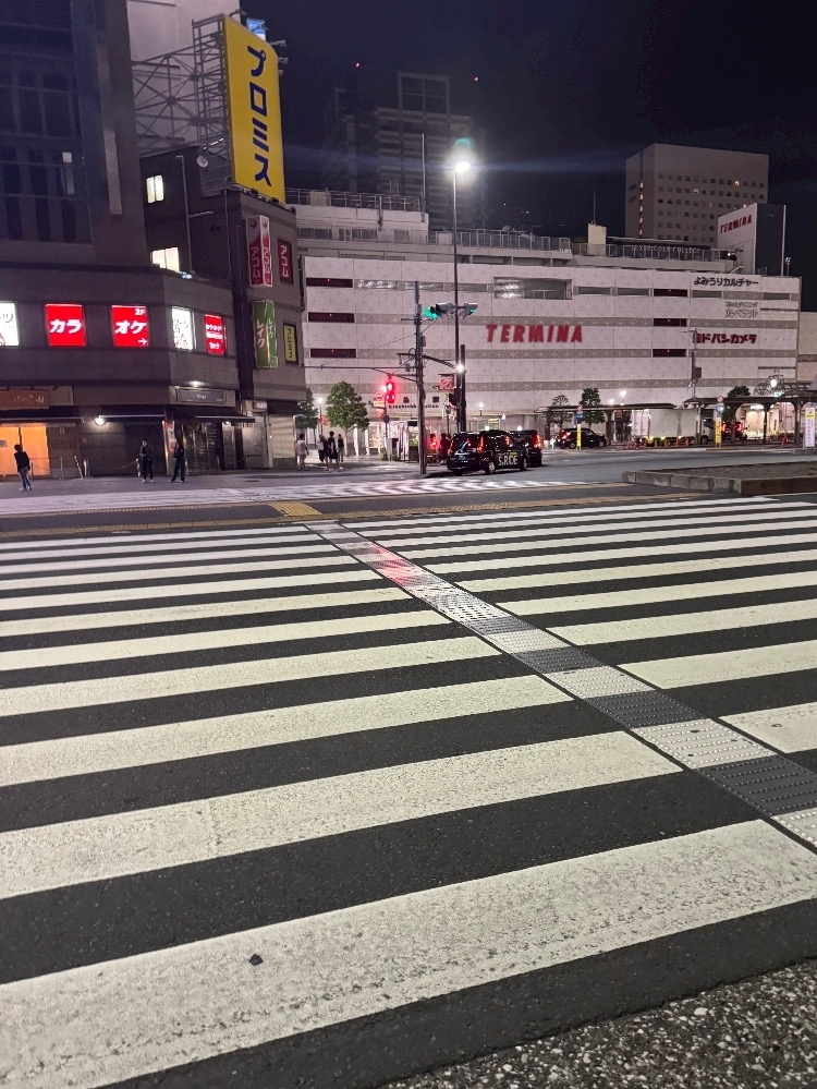 ゆりな