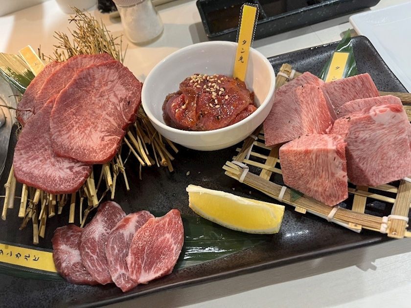 香川 ゆい