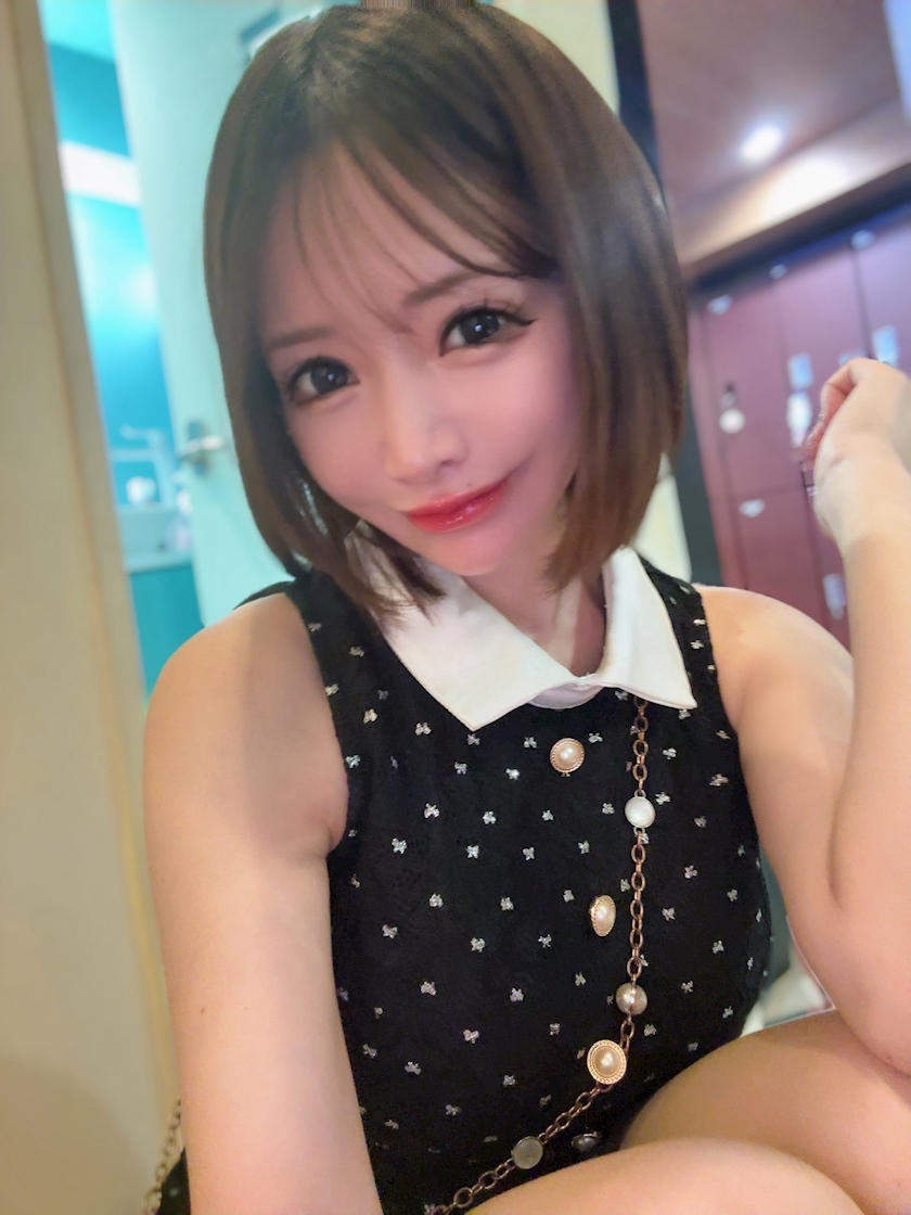 葉月 りほ