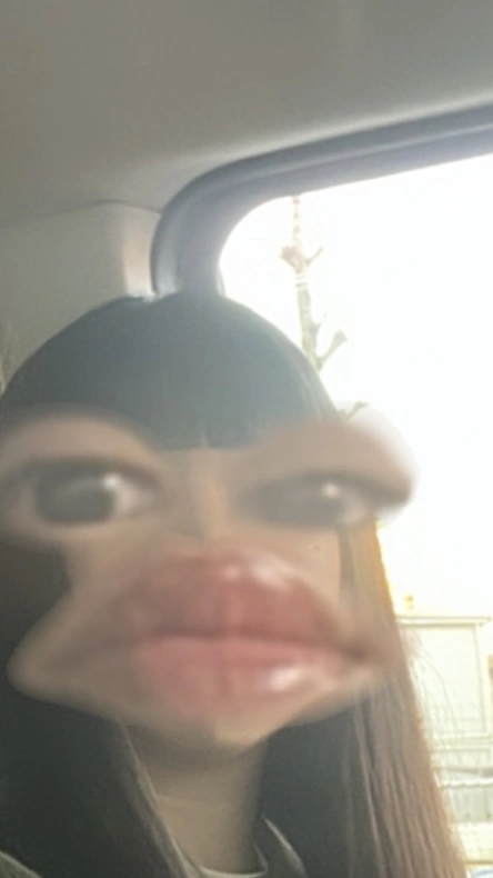 ひぃな